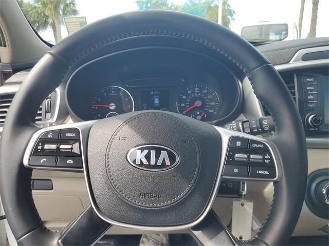 used 2020 Kia Sorento car, priced at $14,992