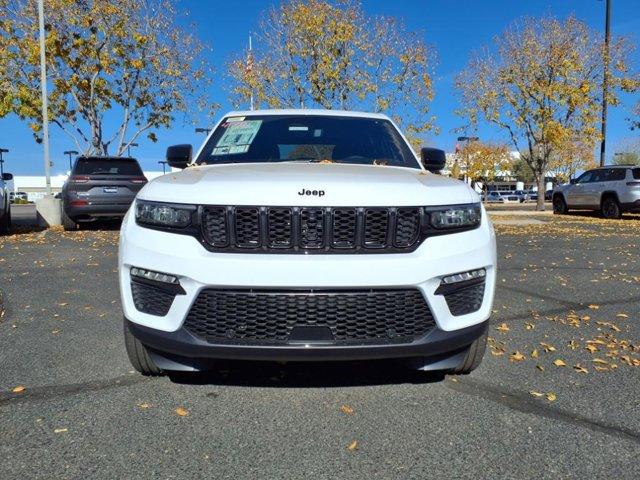 new 2025 Jeep Grand Cherokee car, priced at $49,960