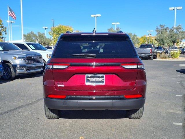 new 2025 Jeep Grand Cherokee car, priced at $41,488