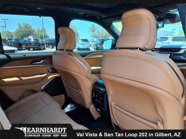 new 2025 Jeep Grand Cherokee car, priced at $65,481
