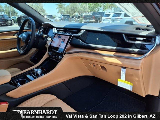 new 2025 Jeep Grand Cherokee car, priced at $65,481