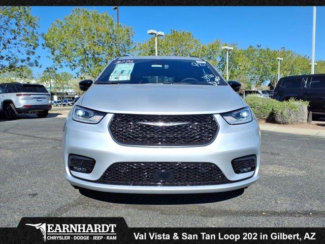new 2026 Chrysler Pacifica car, priced at $45,675