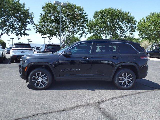 new 2024 Jeep Grand Cherokee car, priced at $52,883