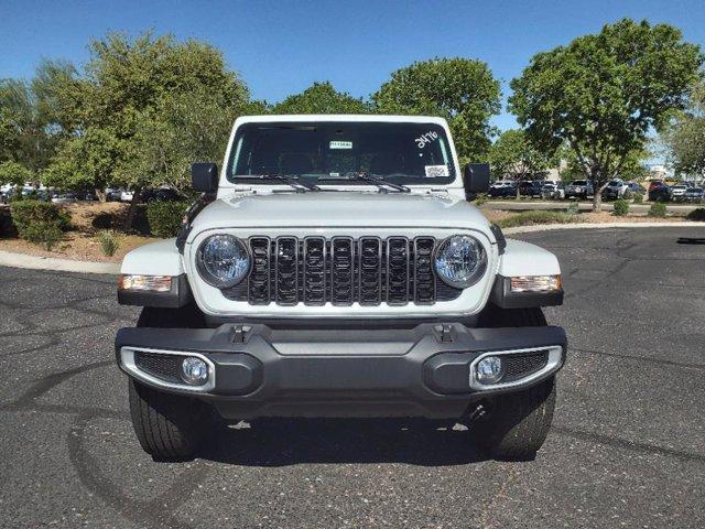 new 2024 Jeep Gladiator car