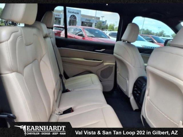 new 2025 Jeep Grand Cherokee L car, priced at $44,057
