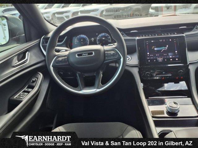 new 2025 Jeep Grand Cherokee car, priced at $31,883