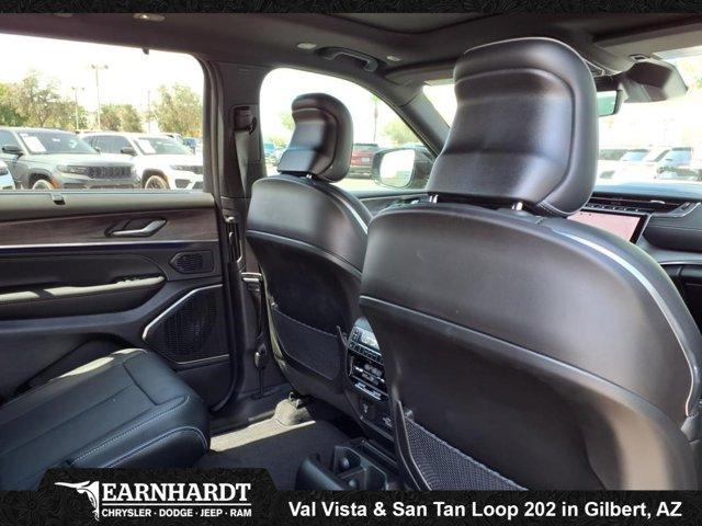 new 2025 Jeep Grand Cherokee L car, priced at $61,651