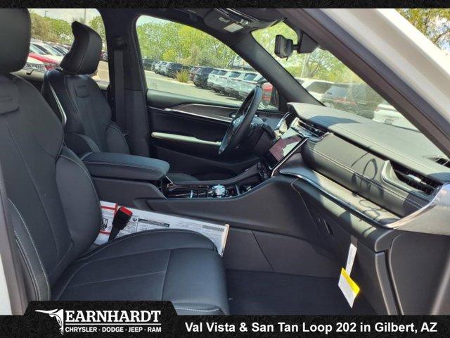 new 2025 Jeep Grand Cherokee L car, priced at $60,991