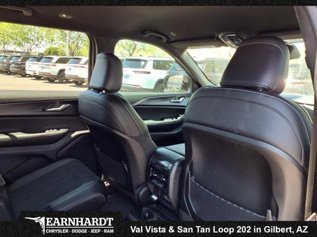 new 2025 Jeep Grand Cherokee L car, priced at $41,316