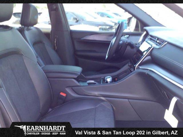 new 2025 Jeep Grand Cherokee L car, priced at $42,747