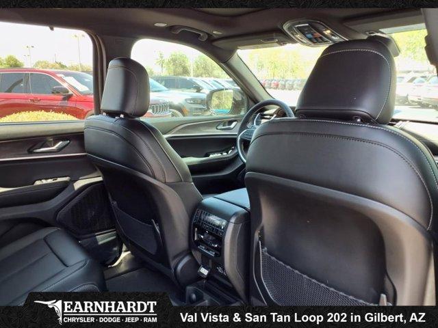 new 2025 Jeep Grand Cherokee L car, priced at $47,703
