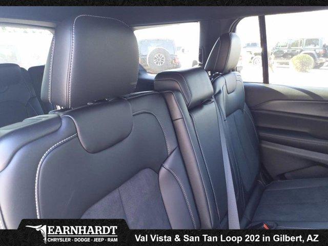 new 2025 Jeep Grand Cherokee L car, priced at $41,441