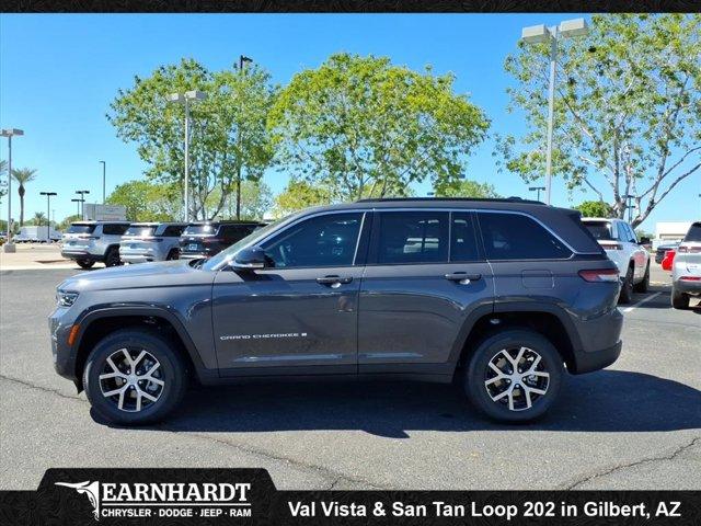 new 2025 Jeep Grand Cherokee car, priced at $45,068