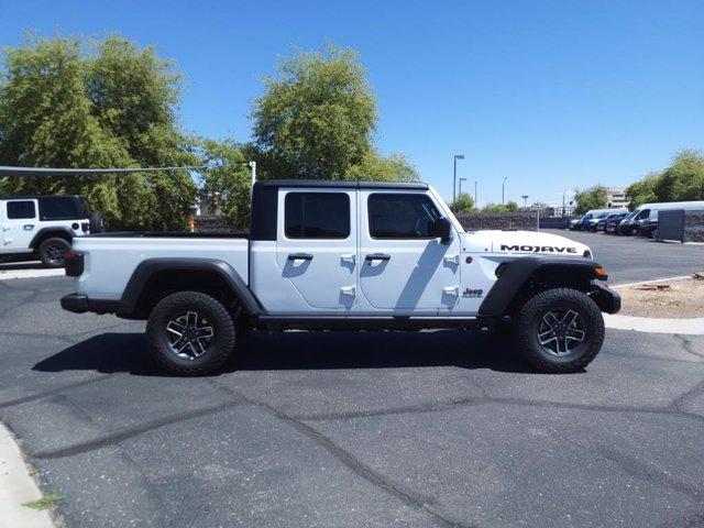 new 2024 Jeep Gladiator car, priced at $55,141
