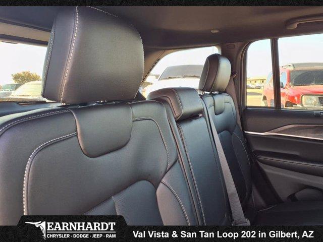 new 2025 Jeep Grand Cherokee car, priced at $47,407