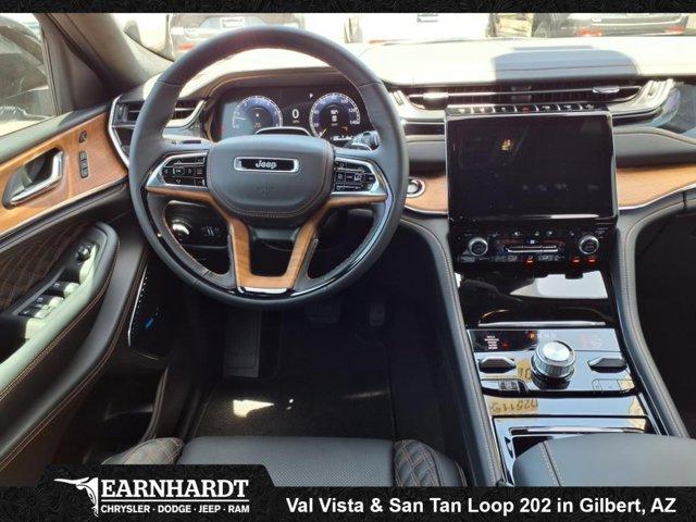 new 2025 Jeep Grand Cherokee car, priced at $67,354