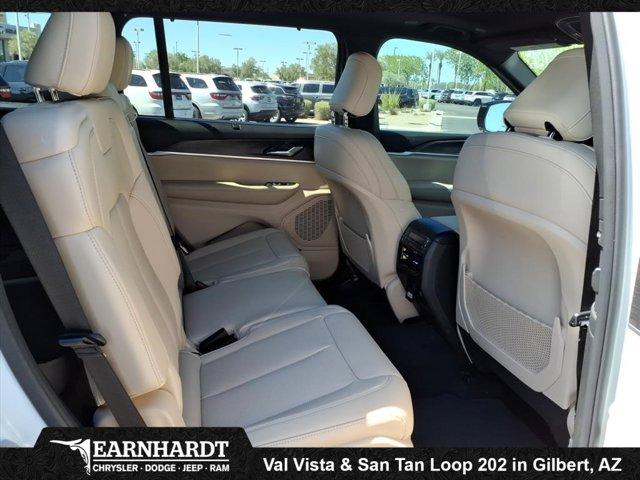 new 2025 Jeep Grand Cherokee L car, priced at $50,400