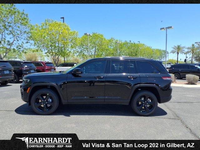 new 2025 Jeep Grand Cherokee car, priced at $47,994