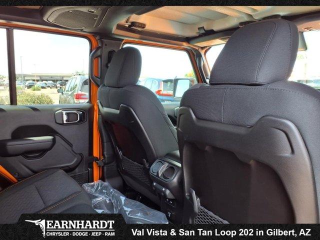 new 2025 Jeep Gladiator car, priced at $53,444