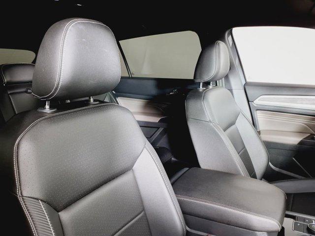 used 2023 Volkswagen Atlas Cross Sport car, priced at $29,999