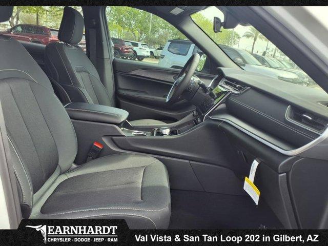 new 2025 Jeep Grand Cherokee L car, priced at $36,583