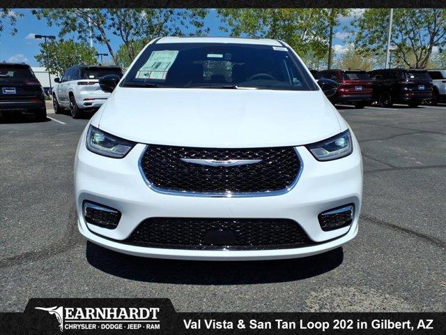 new 2026 Chrysler Pacifica car, priced at $41,988