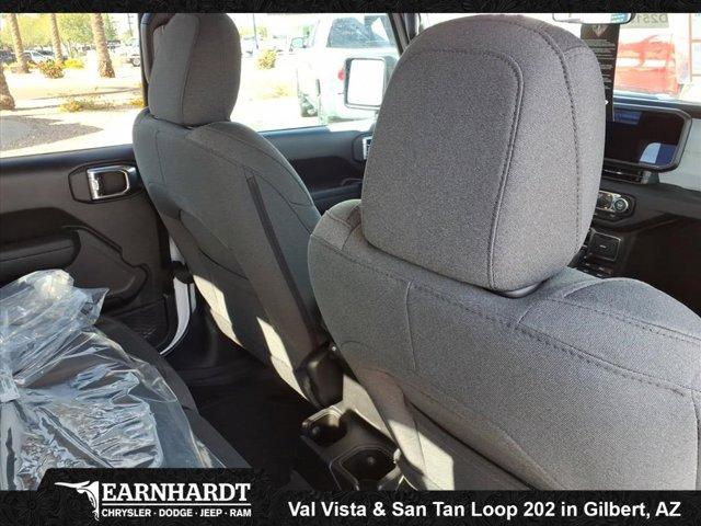 new 2025 Jeep Gladiator car, priced at $42,042