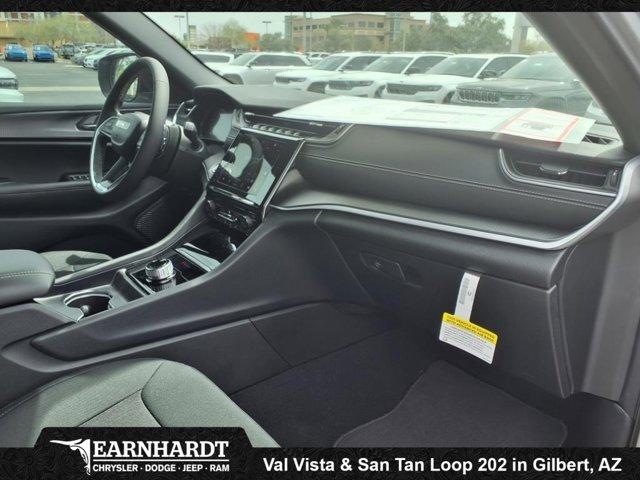 new 2025 Jeep Grand Cherokee L car, priced at $37,119