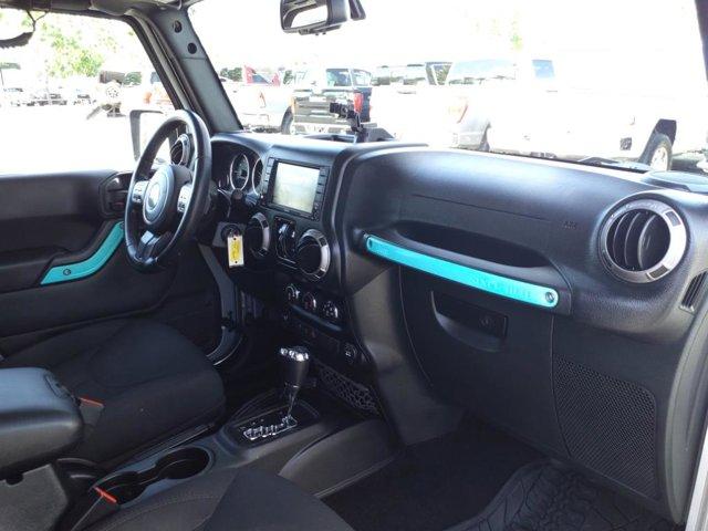 used 2015 Jeep Wrangler Unlimited car, priced at $24,516