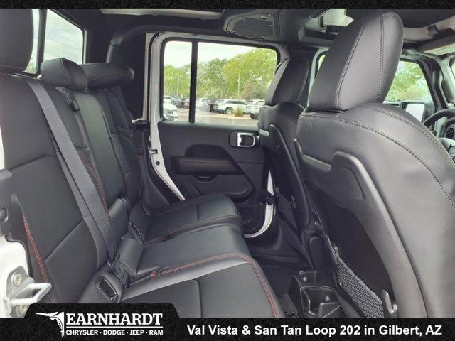 new 2025 Jeep Gladiator car, priced at $52,075