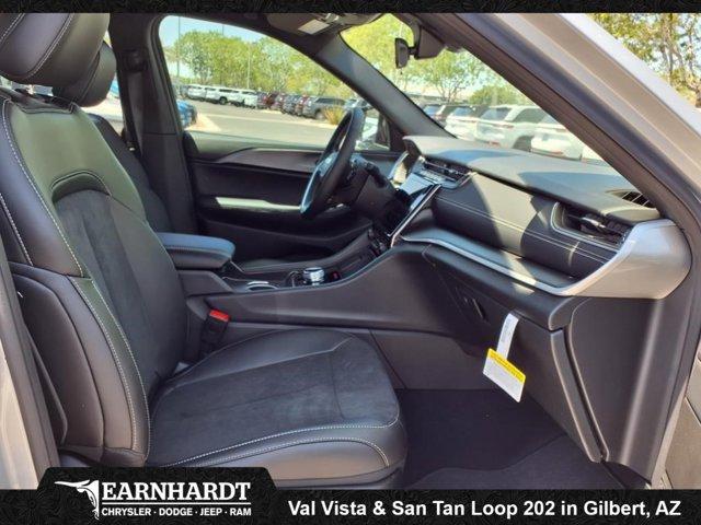 new 2025 Jeep Grand Cherokee L car, priced at $43,301