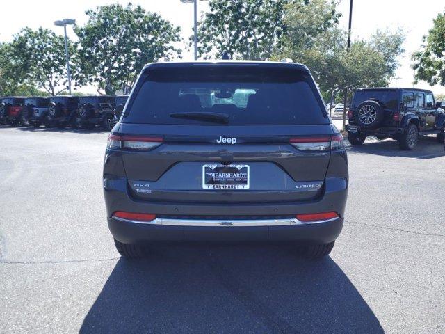 new 2025 Jeep Grand Cherokee car, priced at $44,047