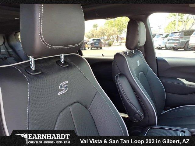 new 2026 Chrysler Pacifica car, priced at $45,675