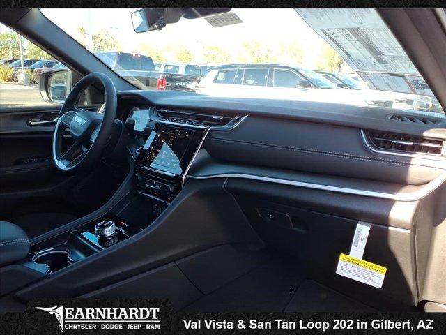 new 2025 Jeep Grand Cherokee L car, priced at $35,605