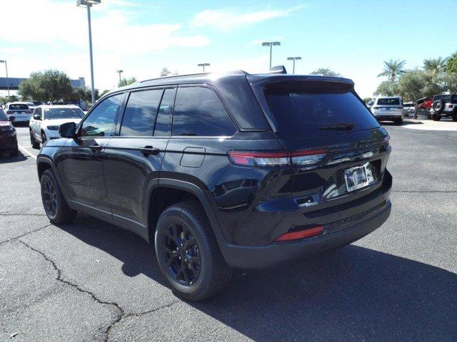 new 2025 Jeep Grand Cherokee car, priced at $40,082