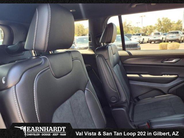 new 2025 Jeep Grand Cherokee L car, priced at $40,758