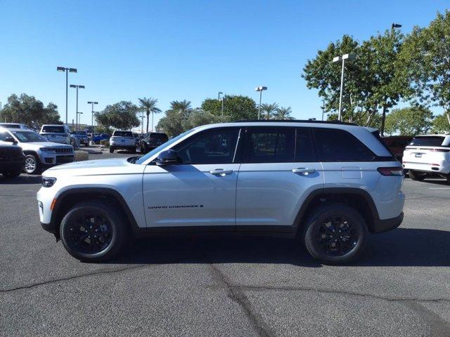 new 2025 Jeep Grand Cherokee car, priced at $42,438