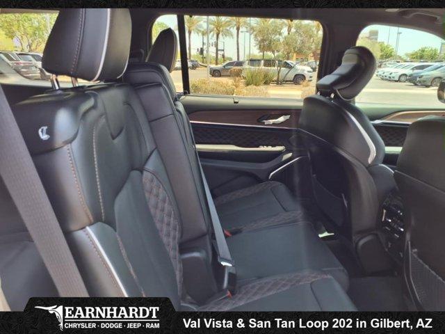 new 2025 Jeep Grand Cherokee L car, priced at $58,334
