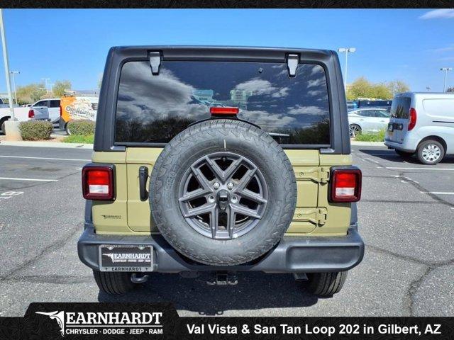 new 2025 Jeep Wrangler car, priced at $46,094