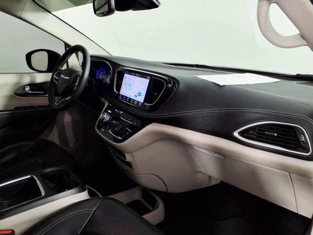 used 2022 Chrysler Pacifica car, priced at $24,301