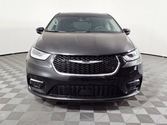 used 2022 Chrysler Pacifica car, priced at $24,301