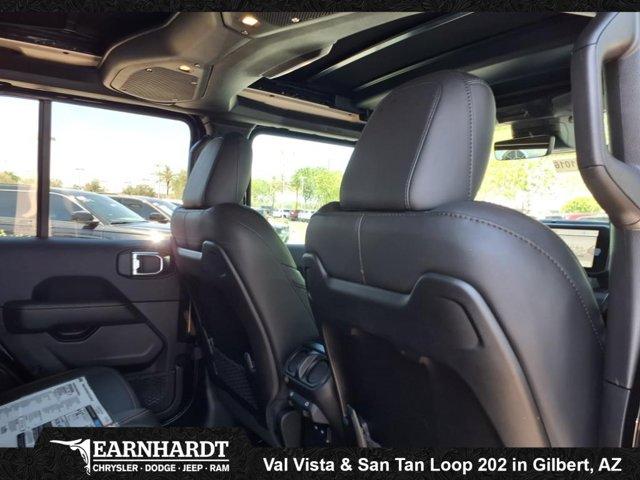 new 2025 Jeep Wrangler car, priced at $107,168