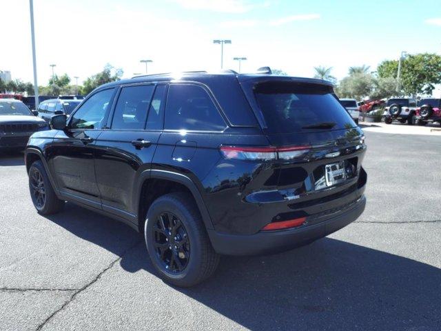 new 2025 Jeep Grand Cherokee car, priced at $42,888