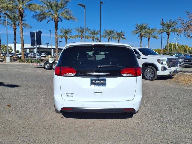 new 2025 Chrysler Voyager car, priced at $38,086