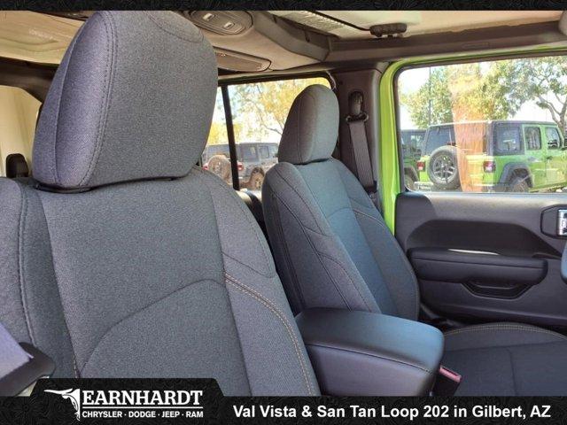 new 2025 Jeep Wrangler car, priced at $46,397
