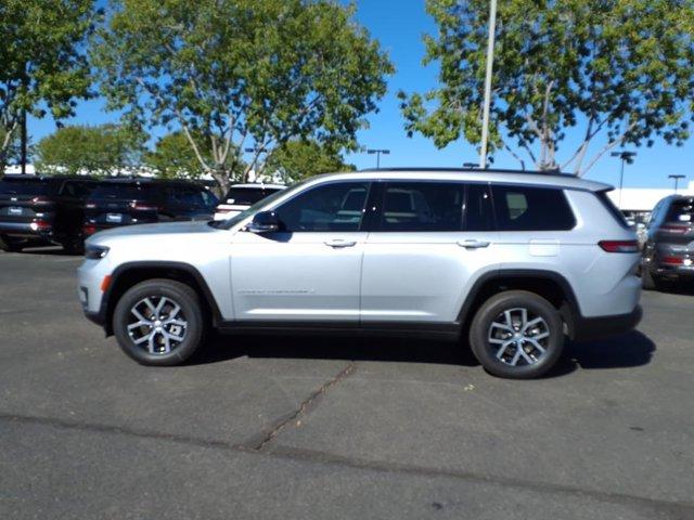 new 2025 Jeep Grand Cherokee L car, priced at $48,653