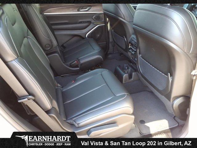 new 2025 Jeep Grand Cherokee L car, priced at $45,605