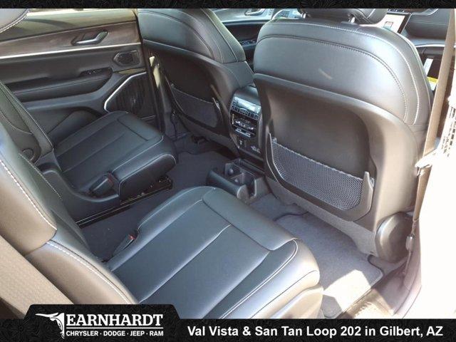 new 2025 Jeep Grand Cherokee L car, priced at $45,605