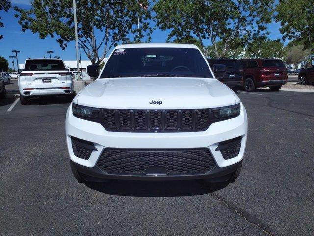 new 2025 Jeep Grand Cherokee car, priced at $38,542