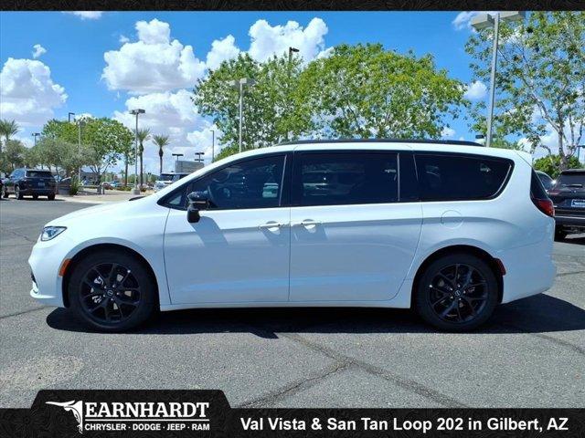 new 2026 Chrysler Pacifica car, priced at $45,499